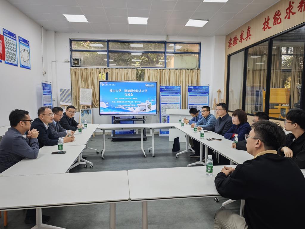 C5B5EDBFEF79BC17B3E195E1ED9_5AF9A43E_199F7 C5B5EDBFEF79BC17B3E195E1ED9_5AF9A43E_199F7