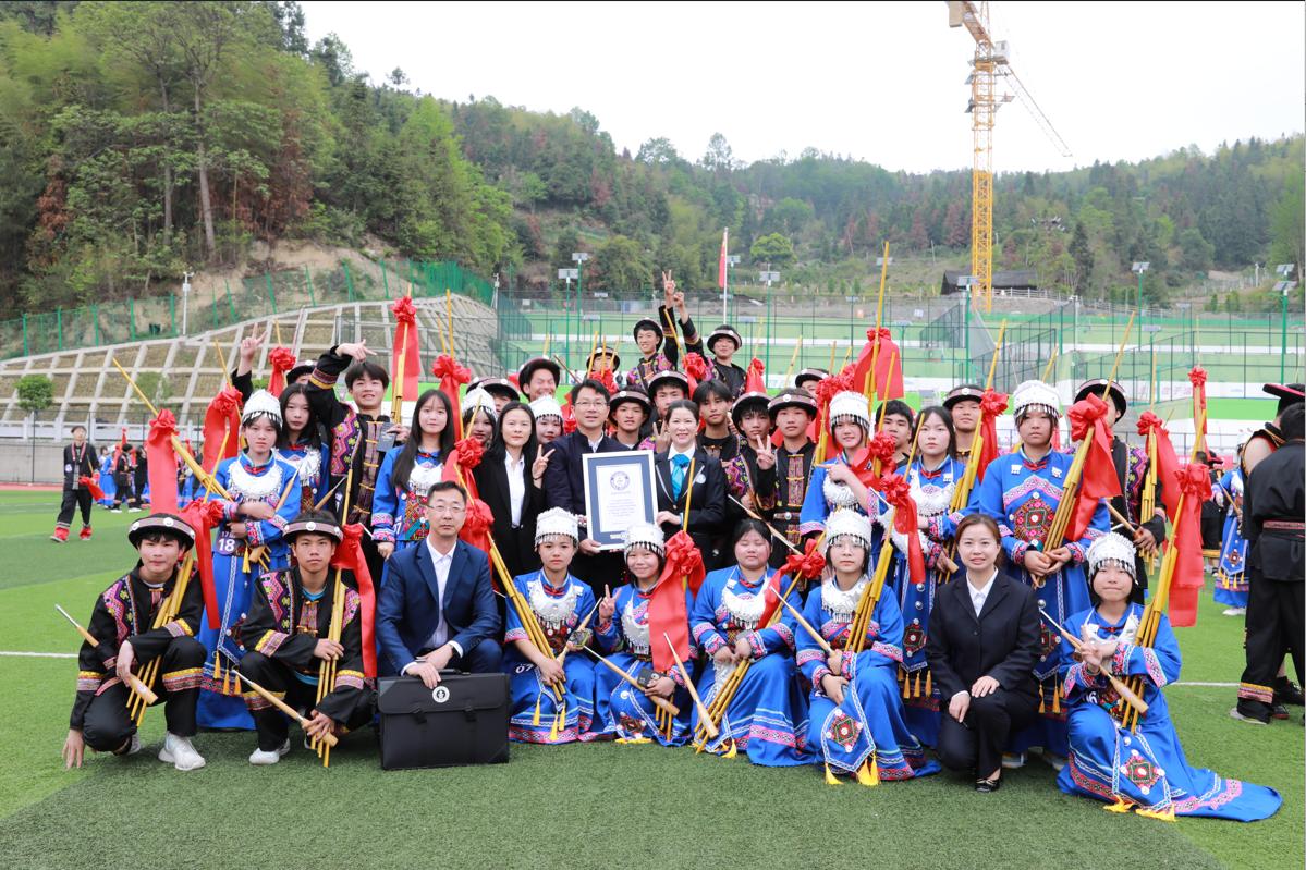 5ECB15690E0C3C580415187C06B_6402E56C_354A2 5ECB15690E0C3C580415187C06B_6402E56C_354A2