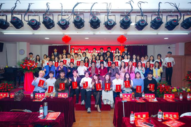 97DC14CE6A32DE285AF22BE62A3_2CAADC15_1021A 97DC14CE6A32DE285AF22BE62A3_2CAADC15_1021A