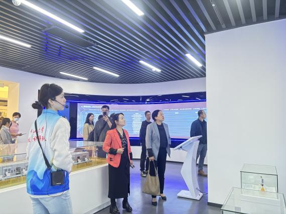 6D6924C9A27C3A8CFD38252F723_B7467696_53BE3 6D6924C9A27C3A8CFD38252F723_B7467696_53BE3