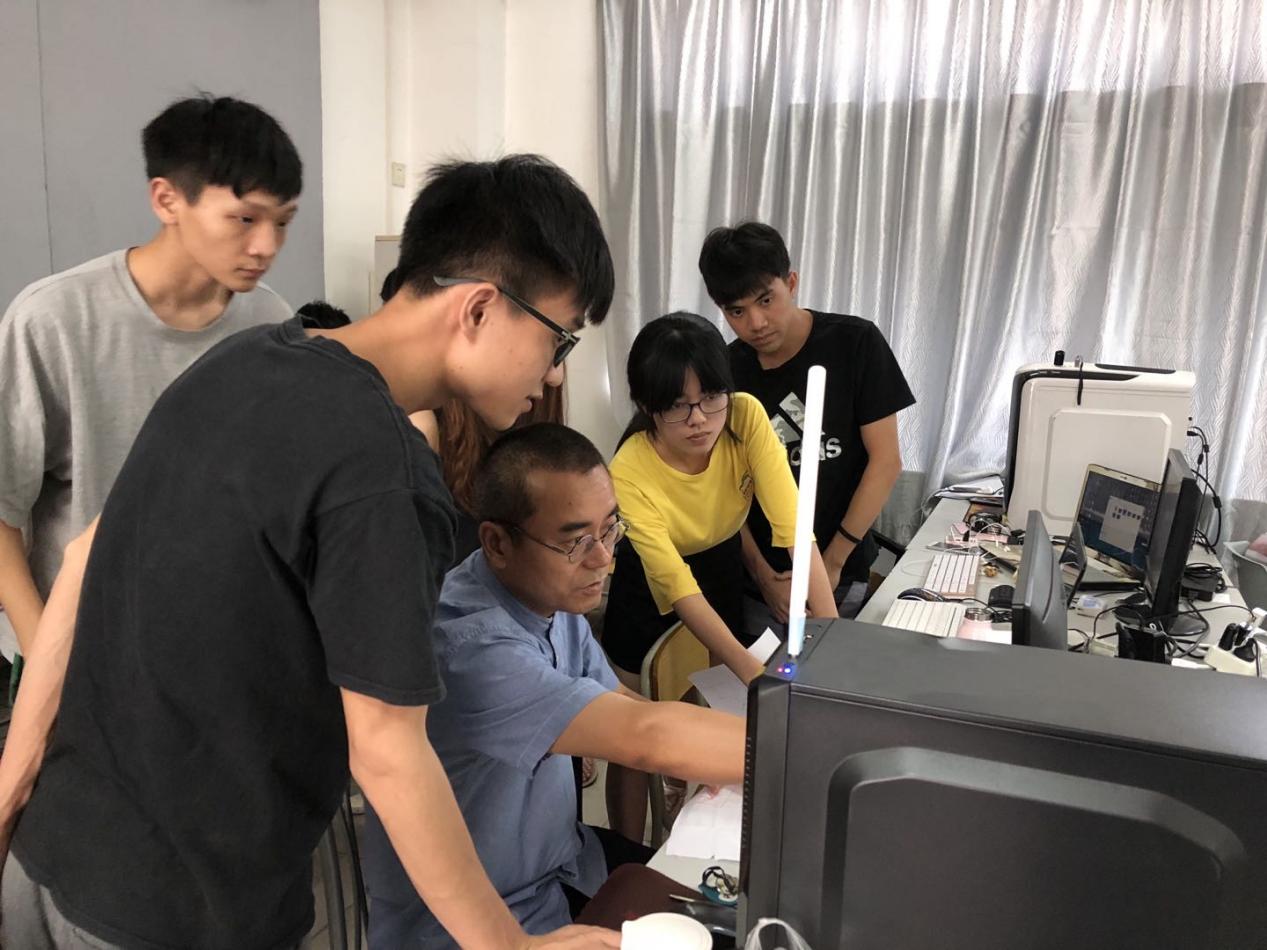 5EFEA4D0CE748F1F703750C9692_94FB7891_1F303 5EFEA4D0CE748F1F703750C9692_94FB7891_1F303