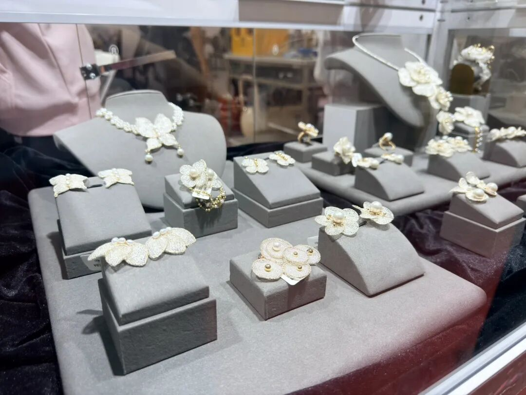 9660ADF1FD0FFFED188C0929BED_0D76BBF2_D4BDD 9660ADF1FD0FFFED188C0929BED_0D76BBF2_D4BDD