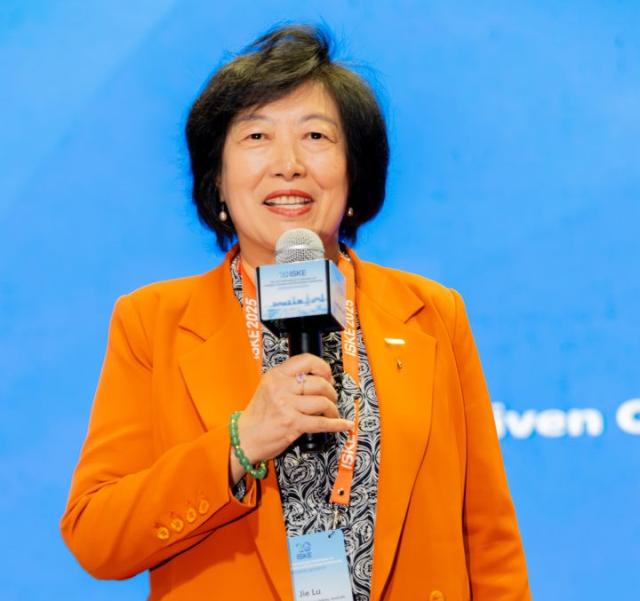 BF036CDE130A66F2A18381BFC53_2F00F9F6_9017 BF036CDE130A66F2A18381BFC53_2F00F9F6_9017